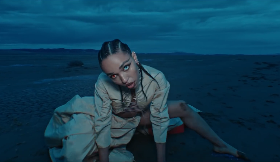 FKA twigs clip