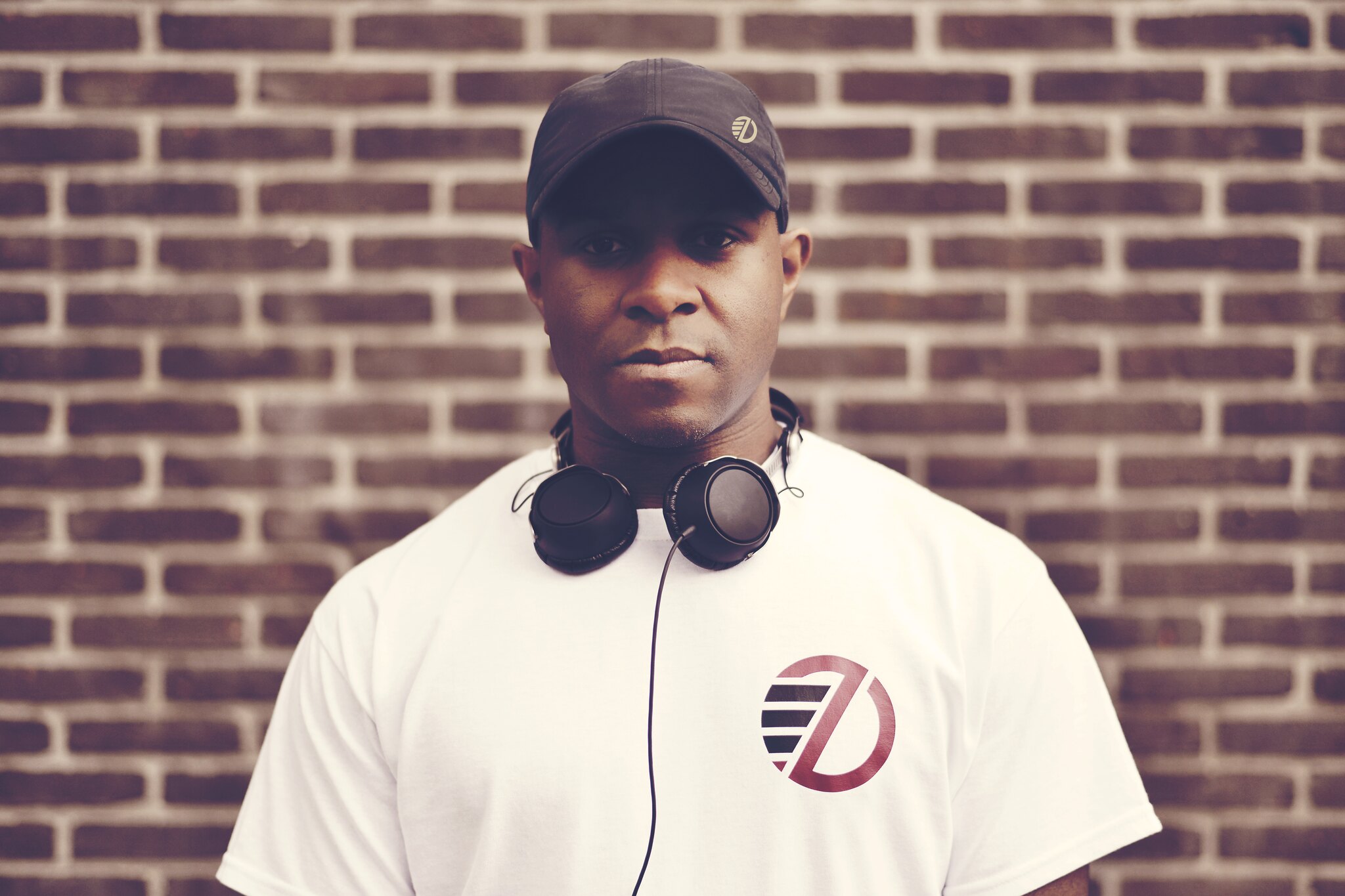 DJ EZ