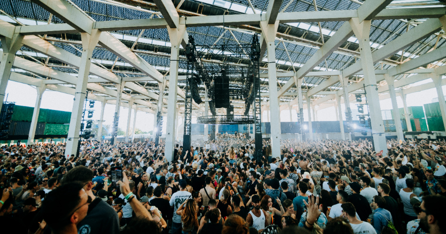 Electronik