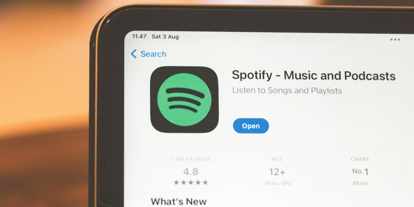 Sur Spotify, l’intelligence artificielle fait chanter les morts