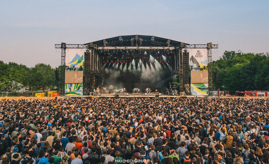 ‘Décret son’ : les festivals tous « hors-la-loi » ? On décrypte
