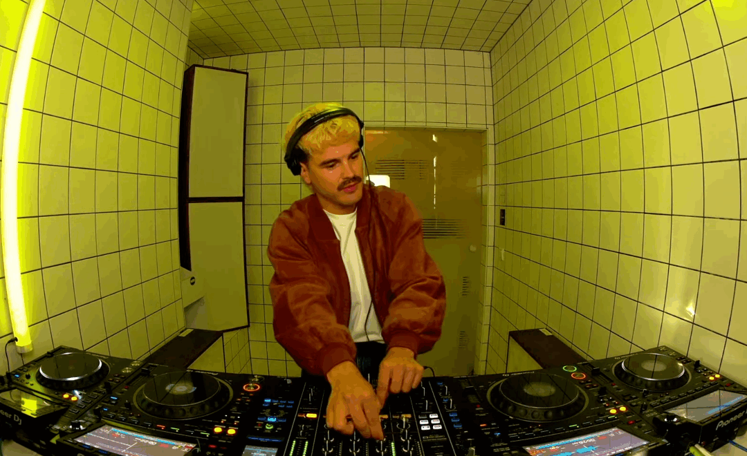 Bubs lance ‘Filter Phaser’, un label dédié au renouveau de l’Italo-disco