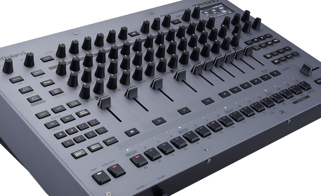 Roland sort la TR-1000, sa nouvelle boîte à rythme analogique