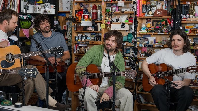À voir : le Tiny Desk acoustique de Tame Impala 