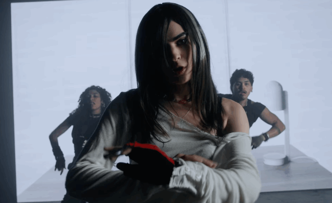 Underscores dévoile « Do it », extrait de son troisième album à venir