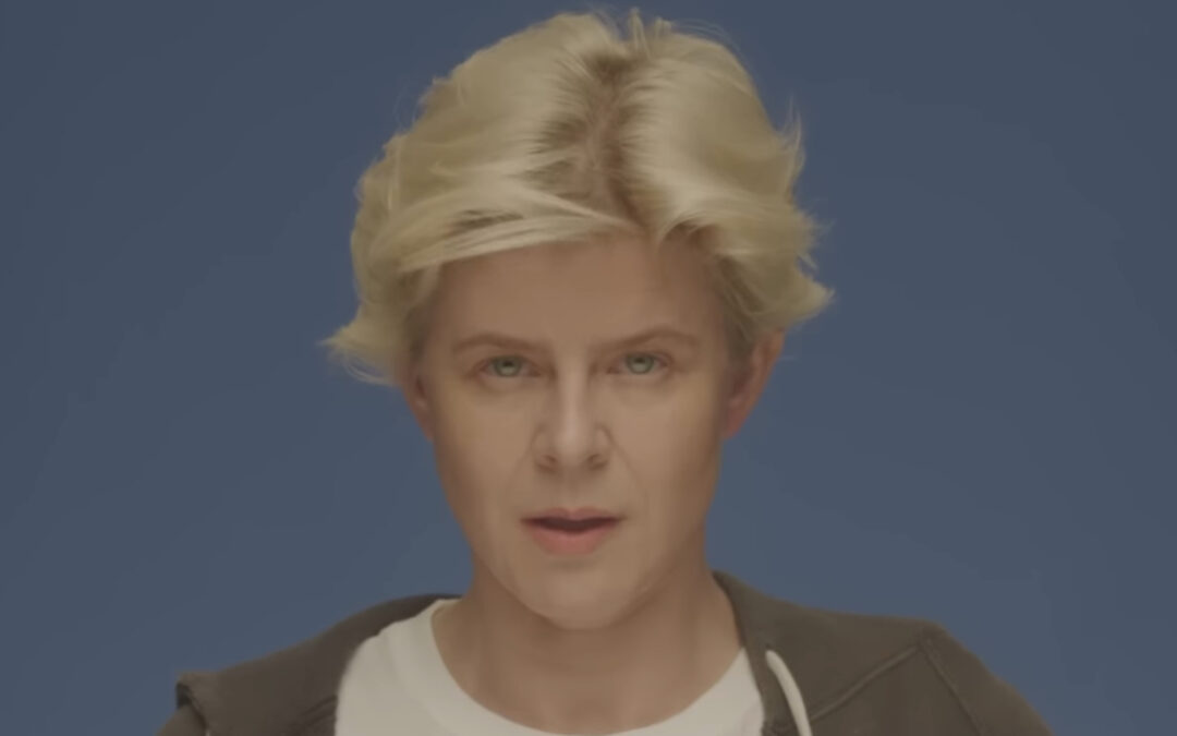 Robyn fait le plein de “Dopamine” pour son grand retour 