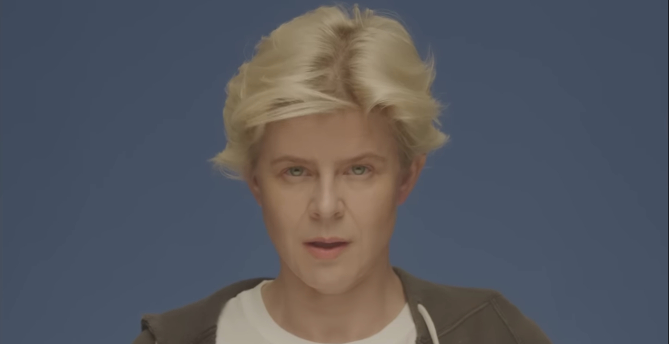 Robyn fait le plein de “Dopamine” pour son grand retour 